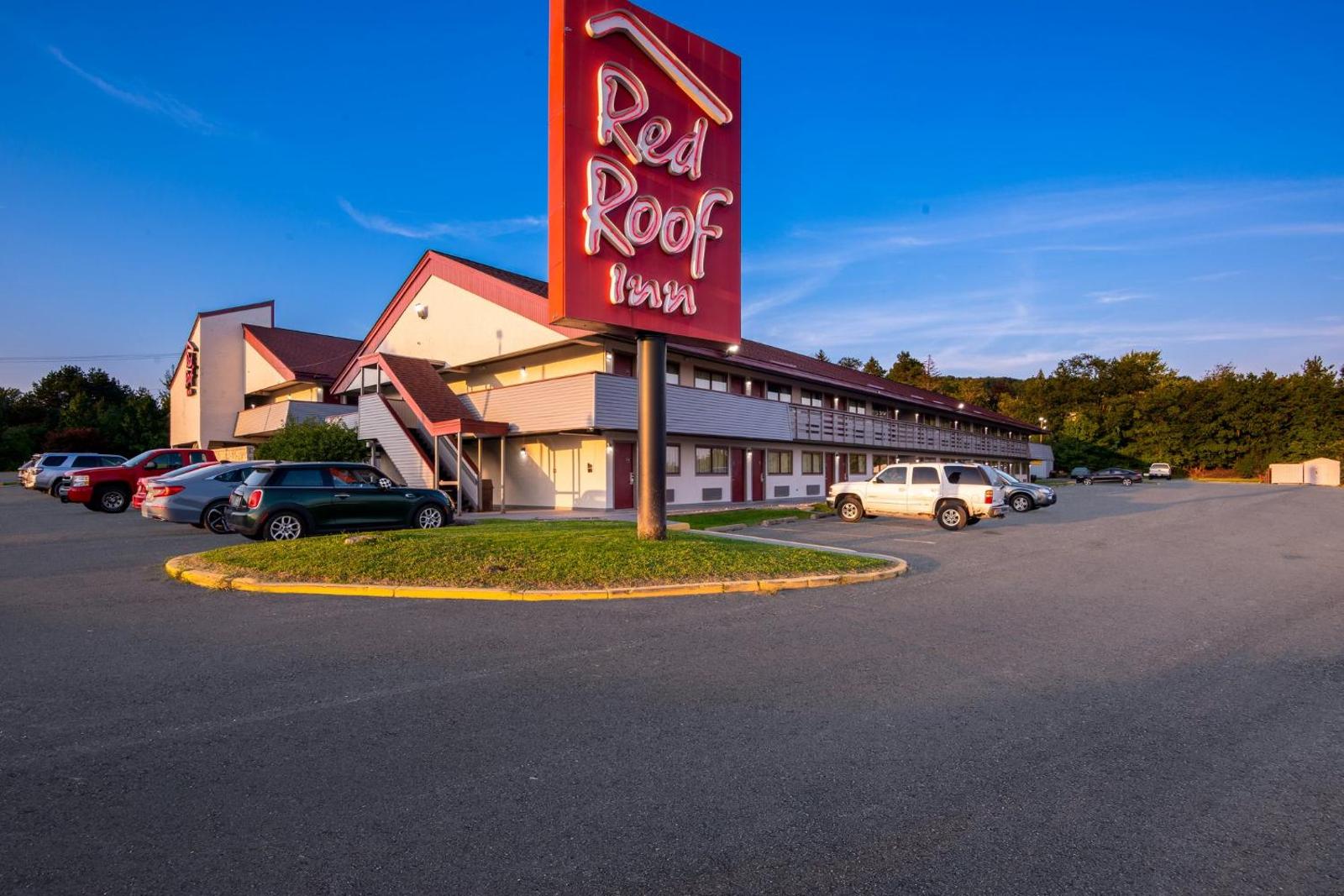 Red Roof Inn Binghamton - Johnson City Main image 2
